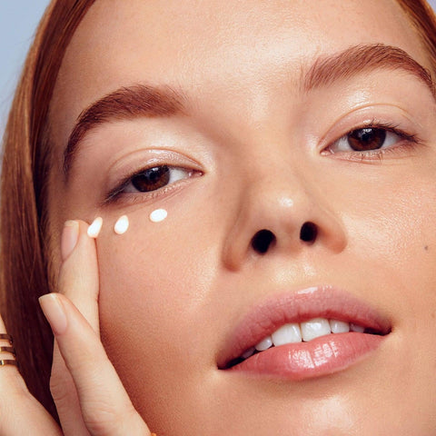 Soonsu Beauty Bank Blue Hyaluronic Eye Cream application use
