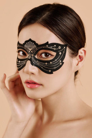 Soonsu Beauty Anti-Wrinkle Eye lifting Mask 1 Pack of texture close-up
